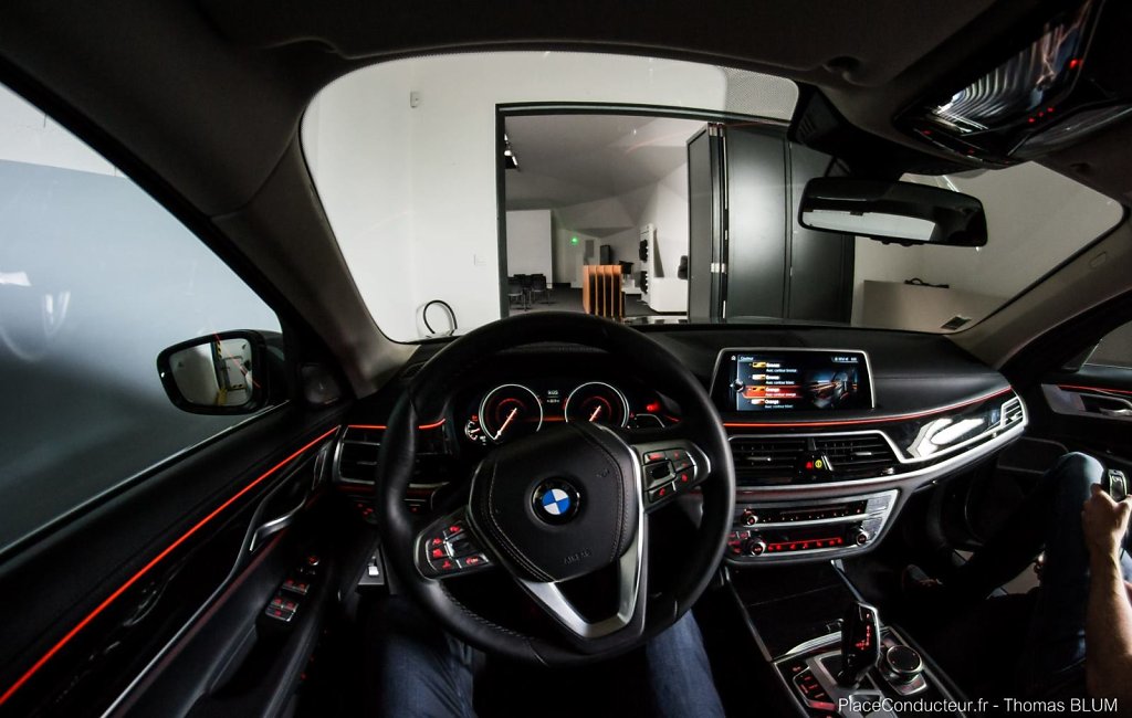 BMW 7 Series #orange