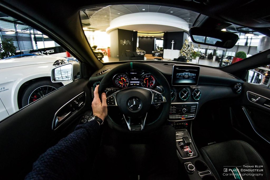 Mercedes-Benz A45 AMG "Petronas Edition"