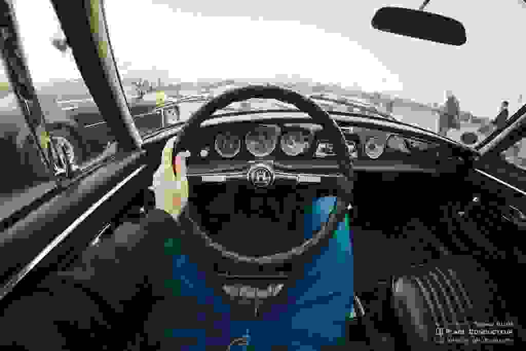 Volkswagen Karmann Ghia