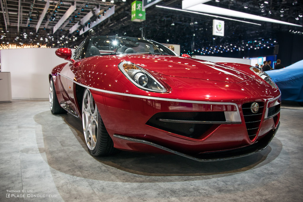 Touring Superleggera - Disco Volante Spider