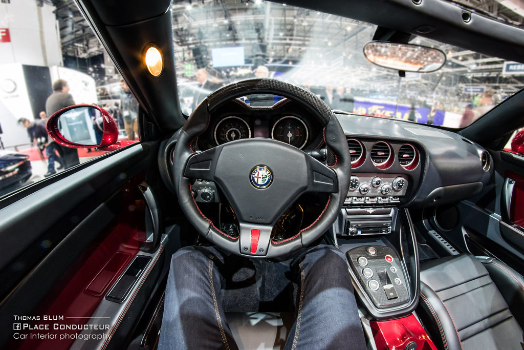 Touring Superleggera - Disco Volante Spider